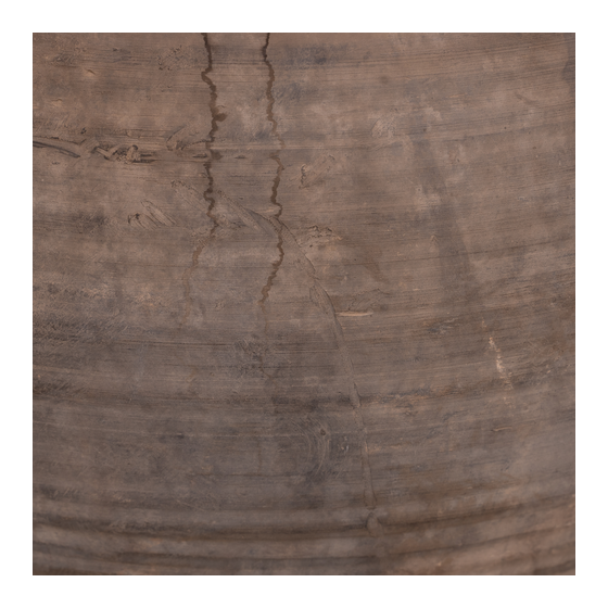 Pot earthenware sideview
